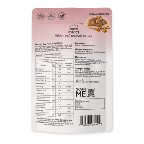Finest American Walnut Kernel Halves | Crunchy, Nutty & Rich in Omega-3, Protein & Fibre | 200g Pack